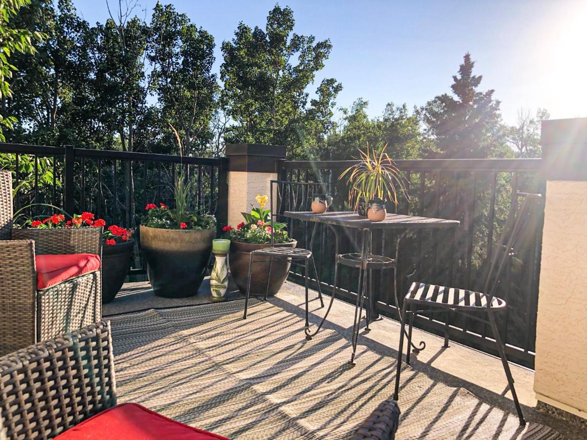 Wolf Creek Bed And Breakfast Ponoka Экстерьер фото